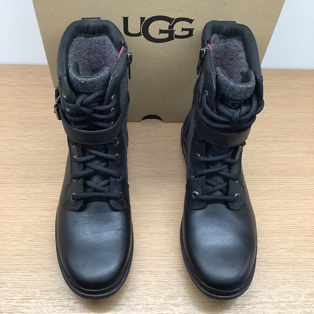 UGG Women’s Kesey Waterproof Boot - Picture 2 of 11